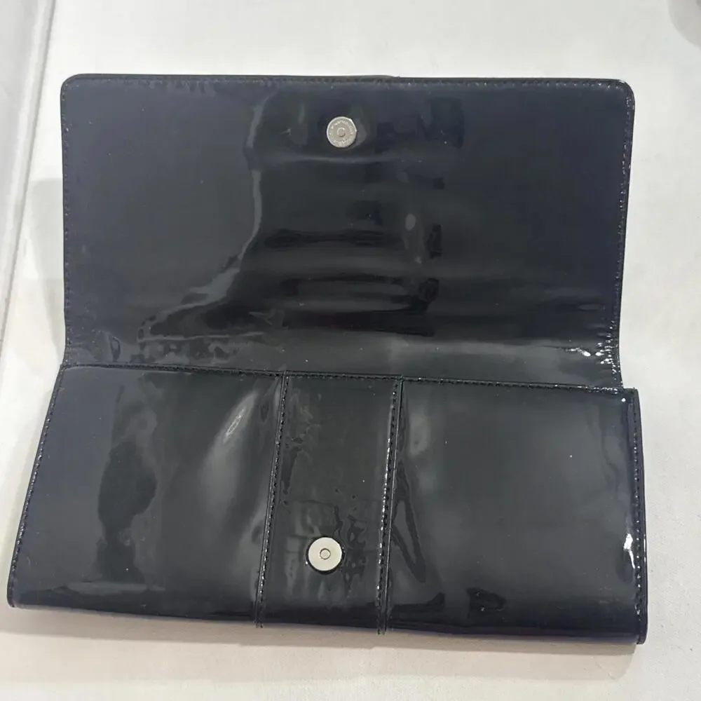 Michael Kors Buckle‎ Black Designer Old Money Minimalist Patent Leather Clutch